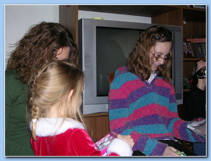 12242009 (5)